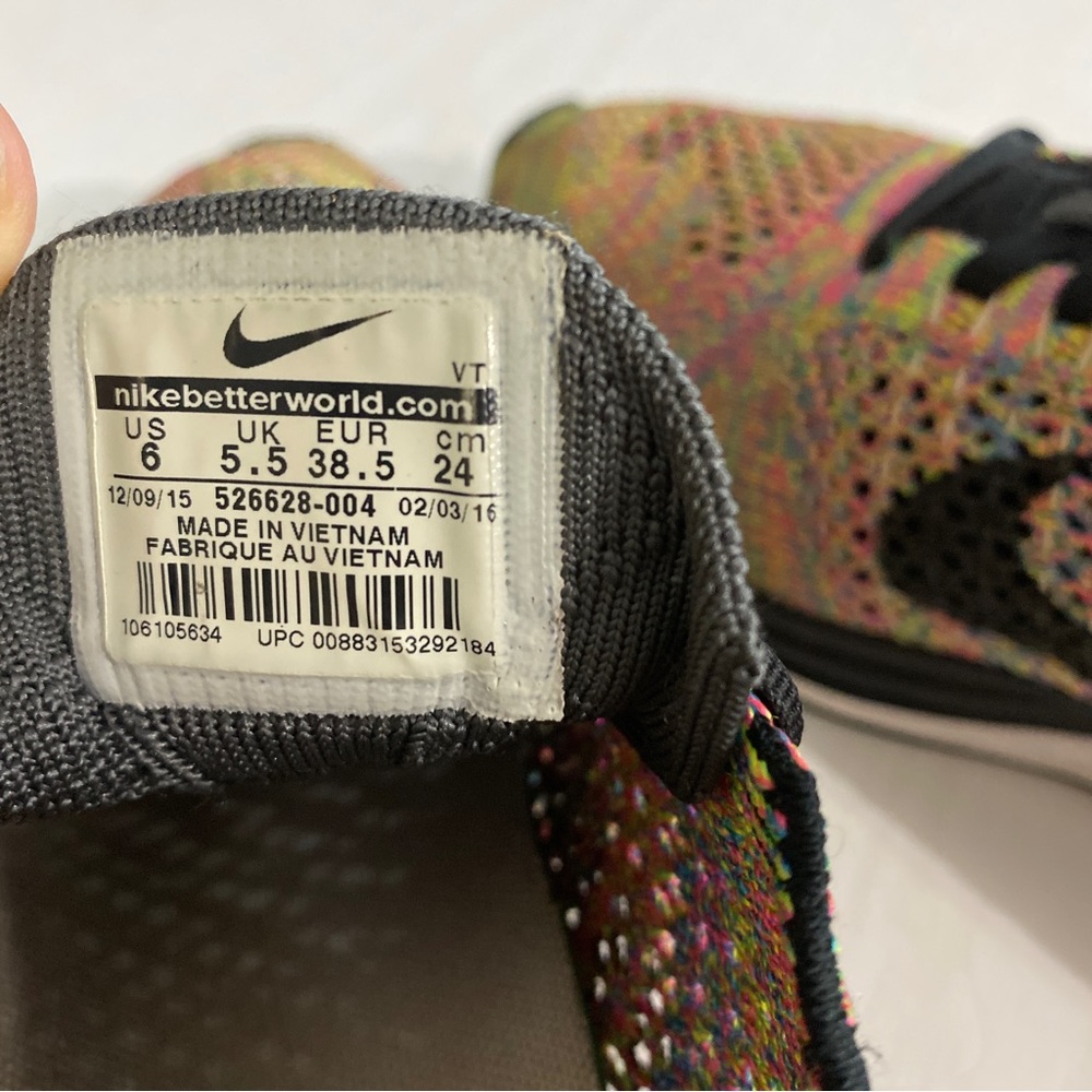 Nike Flyknit Racer - Picture 5 of 5